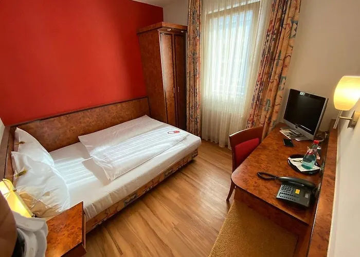 Hotel Miramar Frankfurt Centre 3*
